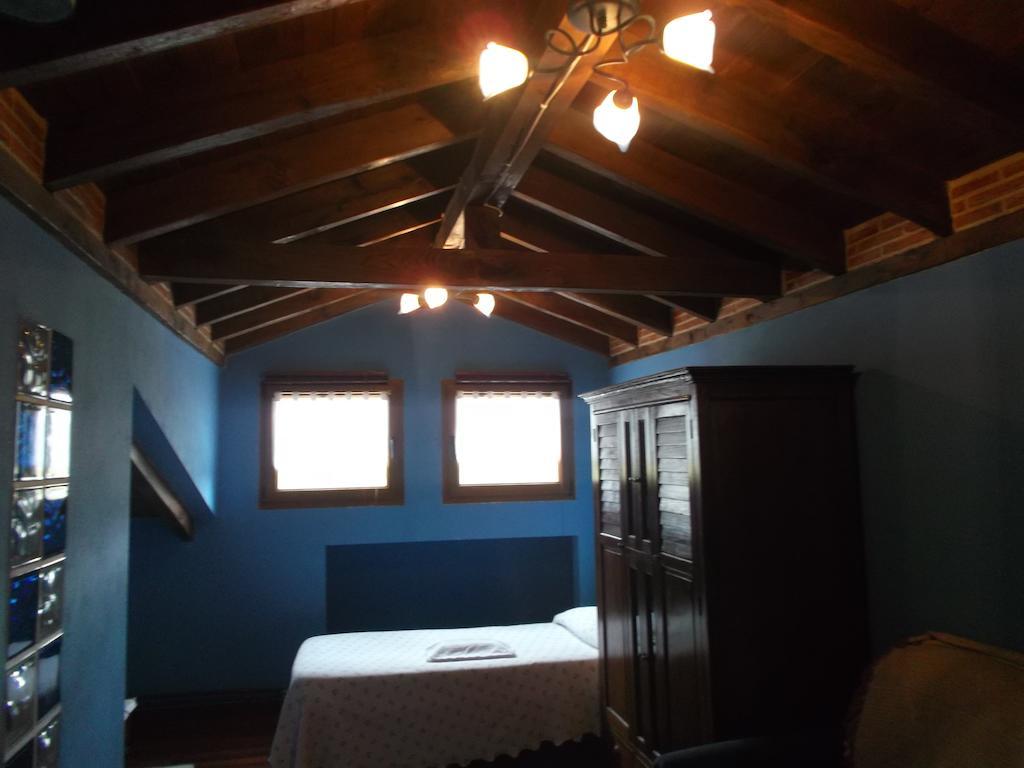 Hotel Rural El Rincon De Gadea Santa Gadea  Room photo